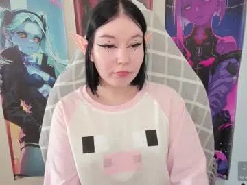 elizabethflowerr on Chaturbate