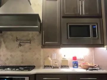 hungkingg22 on Chaturbate