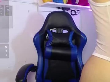 koraline_333 — GOAL: Oil in boobs + ahegao [44 tokens remaining] Lingerie game, provocative attitude and slow eroticism  follow me #18 #skinny #latina #shy #teen