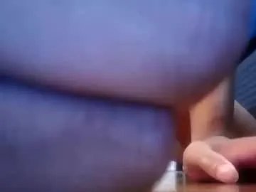 moneyboysaveg548 on Chaturbate