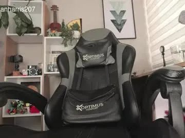 nathanharris207 on Chaturbate