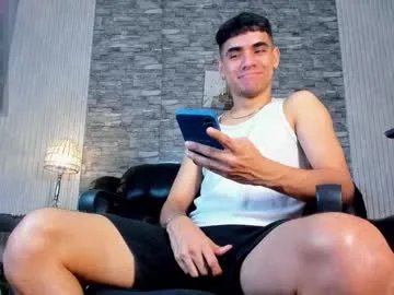 zack_joness10 — GOAL: BIG LOAD CUM [663 tokens remaining] Welcome to my room! #ass #teen #cum #lovense #feet
