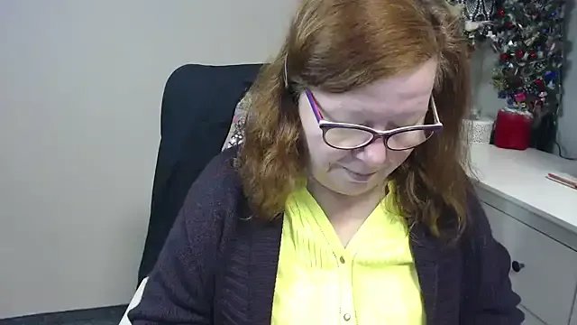 Adelewildx — Freechat on StripChat