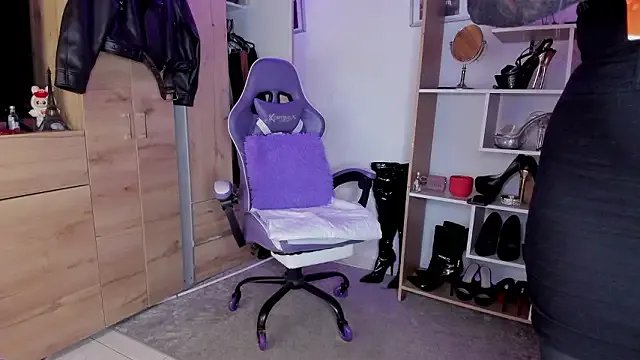 angelica_sparks — Bend over