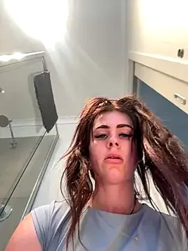 aus_queen on StripChat