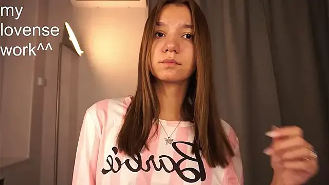 BrynnHolverson on StripChat