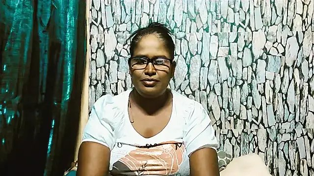 Exotic_indian95 — striptease #blowjob #glasses #fingering