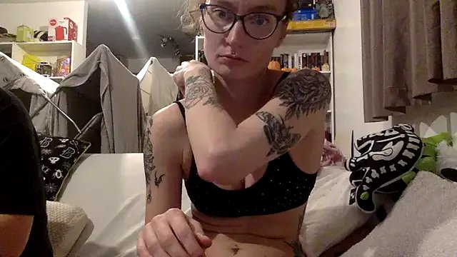 harleyblair on StripChat