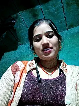 Hot_kamla on StripChat