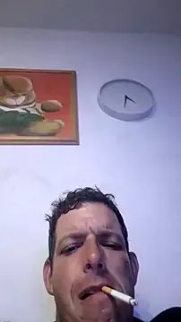 Knuffelstaaff123 on StripChat