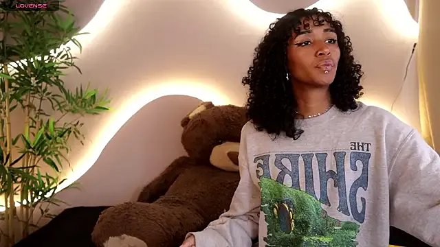 lynx_sun — Panties off 15 minutes