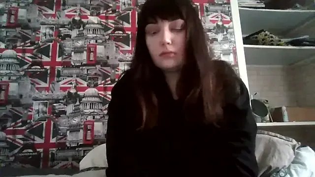 Lynylou on StripChat