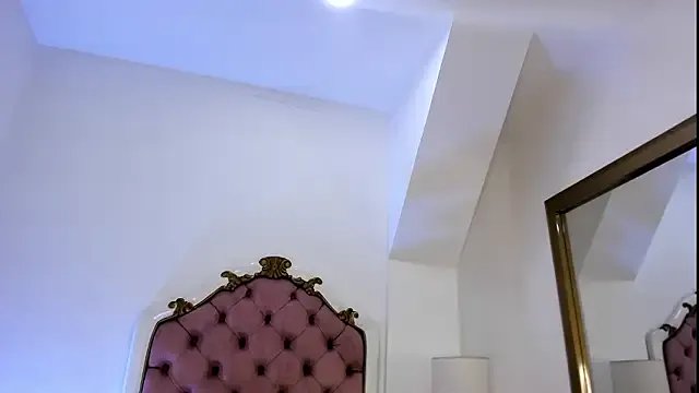 Mara_Betancurt — Freechat on StripChat