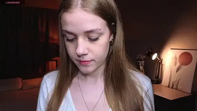 OdellaFrake on StripChat