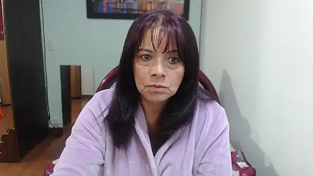 sexytitshot126 — masturbacion +squirt