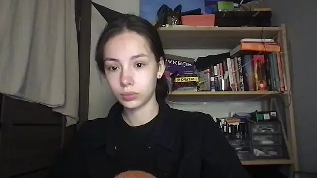 Yuna5343 on StripChat